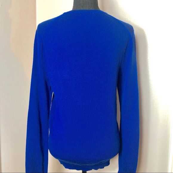 Express V-neck Sweater in EUC! - Picture 2 of 5